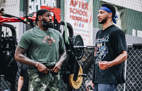 公开称赞一 公开称赞一