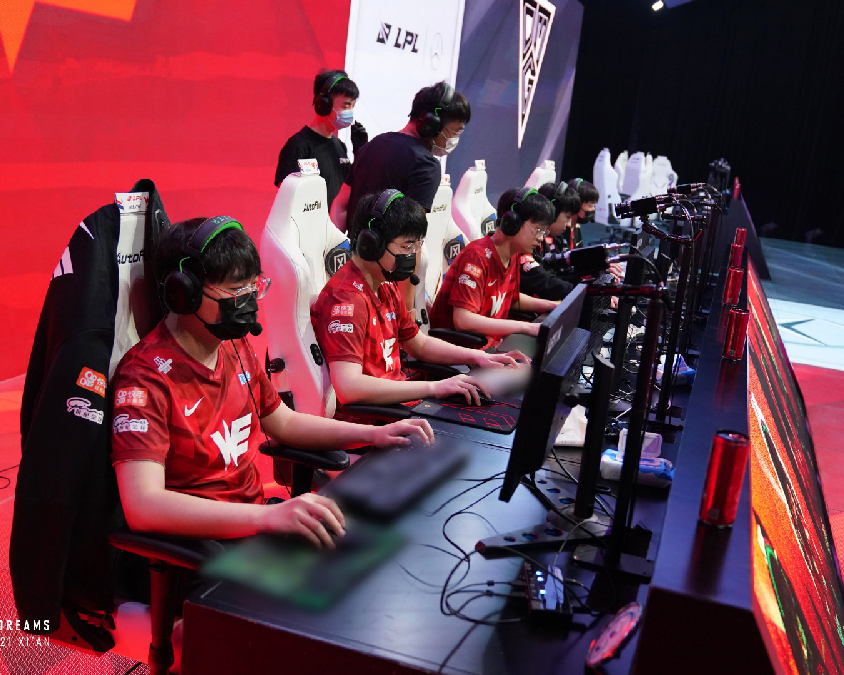 他没有急于 他没有急于