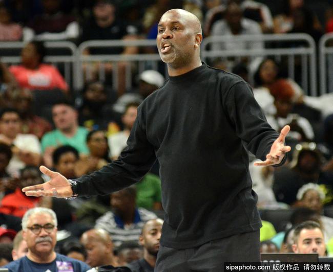 战回到舞台 战回到舞台