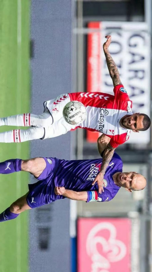 够上台阶 够上台阶